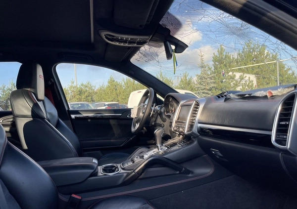 Porsche Cayenne cena 61900 przebieg: 162000, rok produkcji 2014 z Ryn małe 106